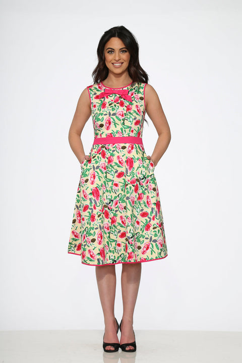 Vestido swing de rosas amarillas y rojas