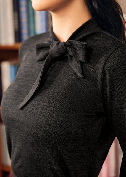 Top de manga larga con lazo en el cuello Rydell High Revisited