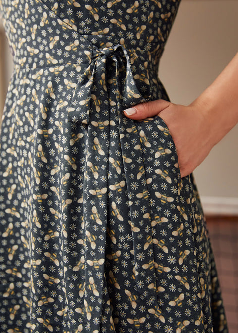 Vestido capa de estilo vintage de Vogue