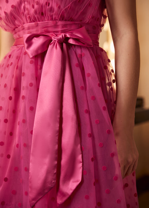 Vestido Memory Lane de corte ajustado y falda acampanada