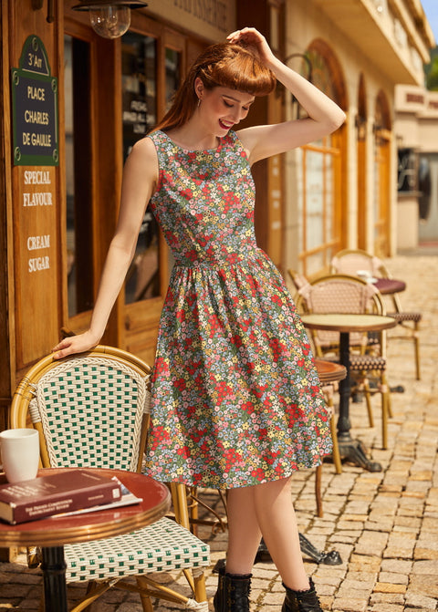 Vestido midi de estilo vintage con estampado floral