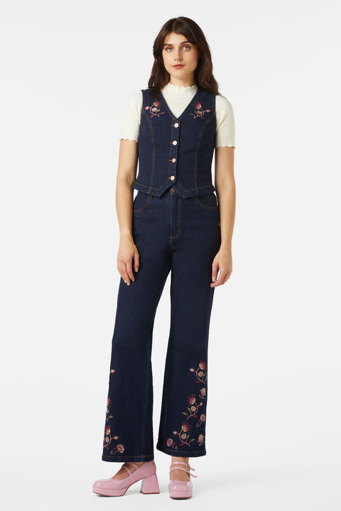 Chaleco bohemio bordado con estampado paisley