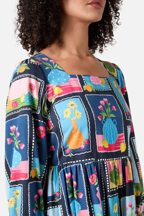 Minivestido con jarrones de flores