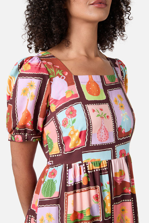 Vestido midi con estampado de jarrones de flores