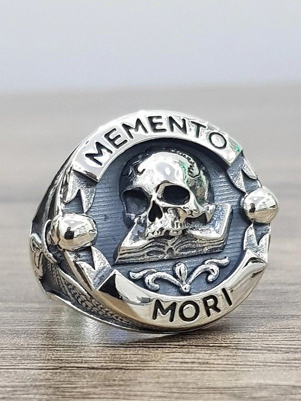 Engraved Skull Chunky Dome Ring