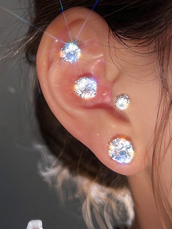1pc Rhinestone Magnetic Earring